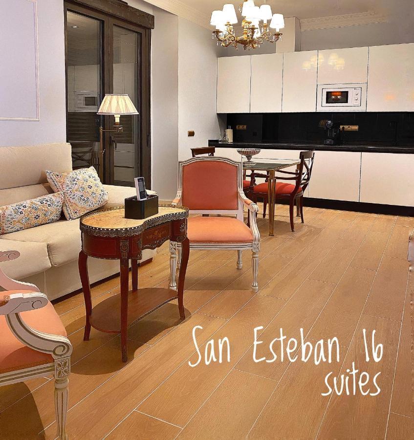 Suites San Esteban 16 Real Sevilla Exteriér fotografie